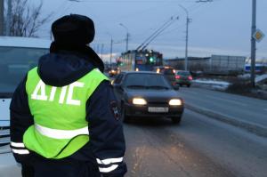 Инспекторы ГИБДД утром ловили нарушителей в Абакане