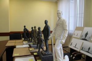 Скульпторы предложили макет памятника Николаю Булакину на самокате