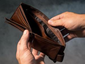 Снова в ТОПе: Хакасия вошла в пятёрку регионов с большой задолженностью по зарплатам