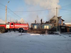 Череда крупных пожаров произошла в Хакасии в наступившем году