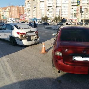 Женщина получила травму головы в ДТП в Абакане