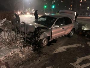 В Черногорске Хонда и Тойота не поделили дорогу. Пострадали две девушки