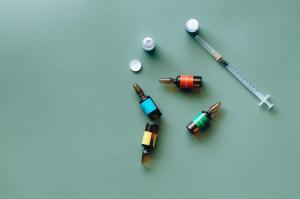 Более 10 тысяч студентов планируют привить от COVID-19 в Хакасии