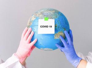 33 жителя Хакасии привезли из-за границы COVID-19