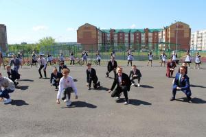 Когда в Абакане прозвенит последний звонок?