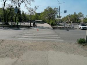 Госавтоинспекция Саяногорска нашла водителя, сбившего женщину на пешеходном переходе