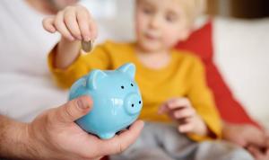 Новые выплаты на детей в Хакасии получают более 9 тысяч семей