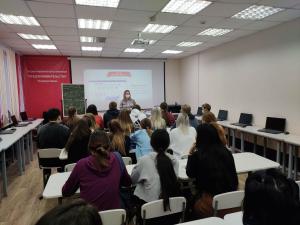 Минтруд Хакасии помогает выпускникам найти первое рабочее место