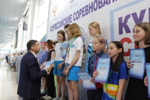 Алексей Лемин вручил первые медали "Кубка Сибири"