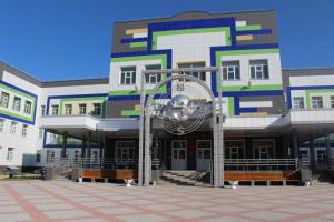 Запись детей в первый класс продолжается в Абакане