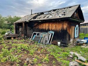 Жительница Таштыпа случайно сожгла соседа