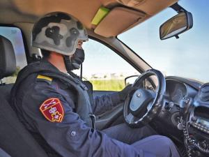 Мужчин, находящихся в розыске, задержали в Абакане