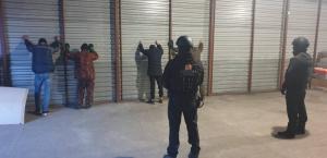 4000 литров нелегального алкоголя нашли полицейские в Черногорске