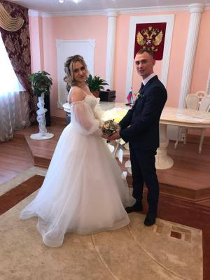 Первые свадьбы 2023 года сыграли в пятницу, 13 в Саяногорске и Бейском районе