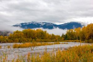 В природном парке "Хакасия" введены ограничения на посещение