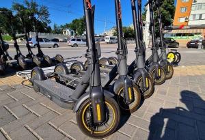 Водитель электросамоката пострадал в Абакане