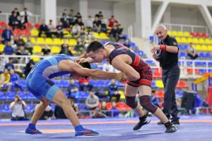 У борцов Хакасии 12 медалей Всероссийских соревнований памяти С.З. Карамчакова