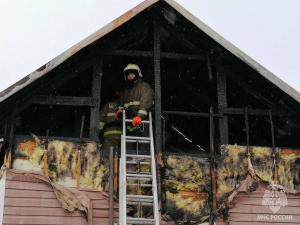 4 дома пострадали от огня за сутки в Хакасии