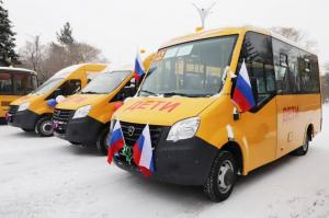 Новые школьные автобусы появились в Хакасии