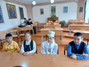 В Хакасии проходит конкурс на лучшее знание хакасского языка среди пятиклассников