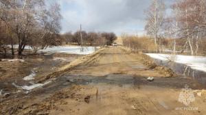 В Хакасии продолжается интенсивное снеготаяниие