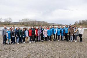 Берег Абакана стал чище