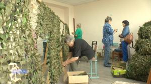 Жители села Кирба Бейского района  активно подключились к движению по вязанию маскировочных сетей