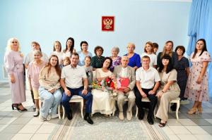 Полувековой юбилей семейной жизни отметили супруги из Абакана