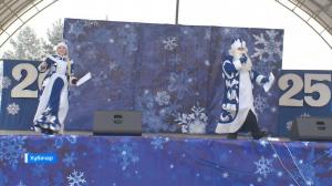 Жители Алтайского района собрались на муниципальную Елку 