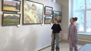 В Абакане открылась выставка работ художников Красноярска