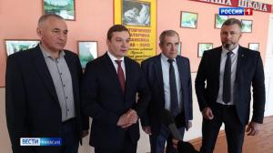 Глава Хакасии находится в рабочей командировке в ЛНР