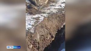 «Мобильный репортёр»: В Сорске с прошлого года не могут устранить порыв