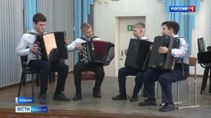 Новый итальянский баян для Детской школы искусств