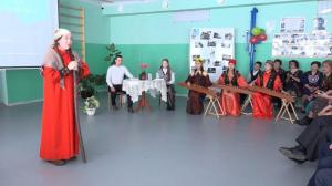 Чирiм унi. Усть-Киндирлинская СОШ встречает гостей