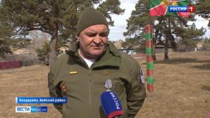 Одним из первых принял на себя удар