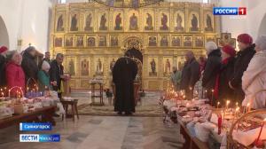 Православные отмечают Пасху 
