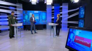 В канун дня Победы житель Хакасии водрузил знамя над Рейхстагом