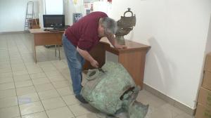 В республиканский музей переданы бронзовые котлы, найденные на Ташебинском карьере