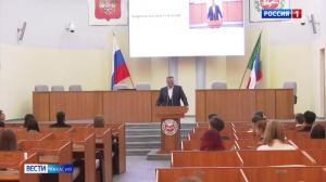 Александр Жуков встретился с участниками Школы молодого парламентария