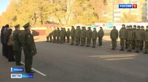 Первый отряд призывников отправился на службу