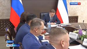 Чистый воздух и уборочная кампания – главные темы заседания Правительства