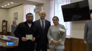 В Абакане передали награды погибших бойцов СВО их родственникам