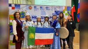 Тореен чирiм. Ученики ХНГИ им.Н.Ф.Катанова победители Международного форума-фестиваля юных волонтёров