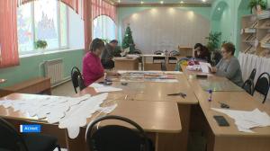 В Аскизском районе объявлен конкурс «Новый год стучит в окно»