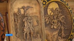 Резчик по дереву А. Исаков отправляет свои работы в новые регионы России