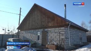 Студенты-строители помогли утеплить дом вдове бойца СВО